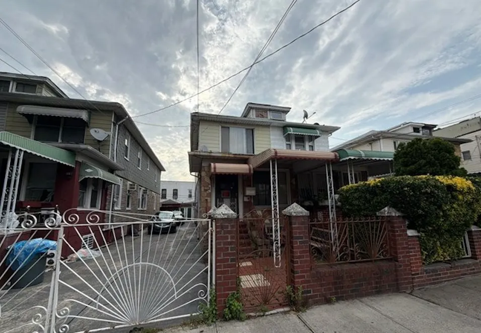 451 East 49 Street Brooklyn, NY 11203, Kings County