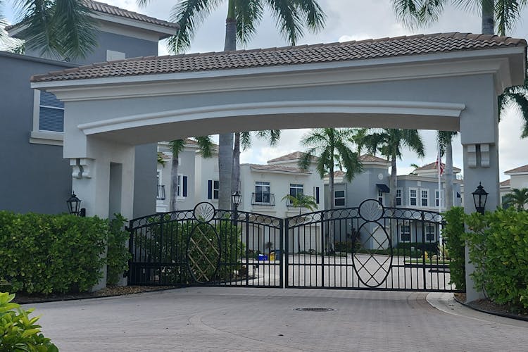 103 Resort Lane Palm Beach Gardens, FL 33418, Palm Beach County