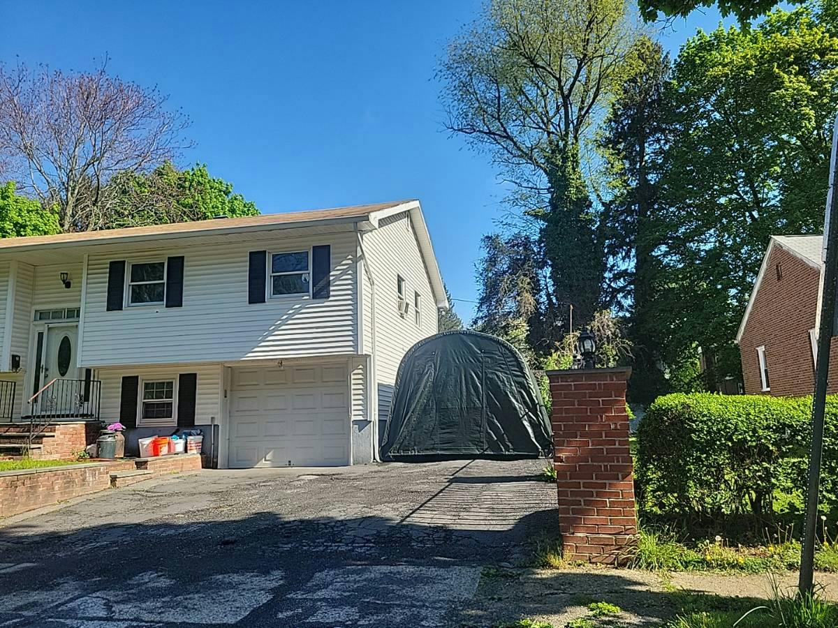 Roe St, Newburgh, NY 12550