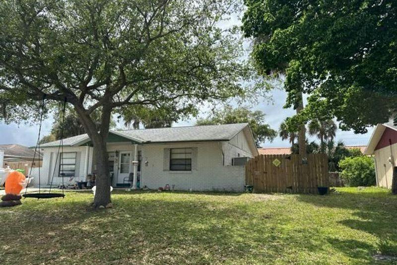 Breaks Way, Port Orange, FL 32127