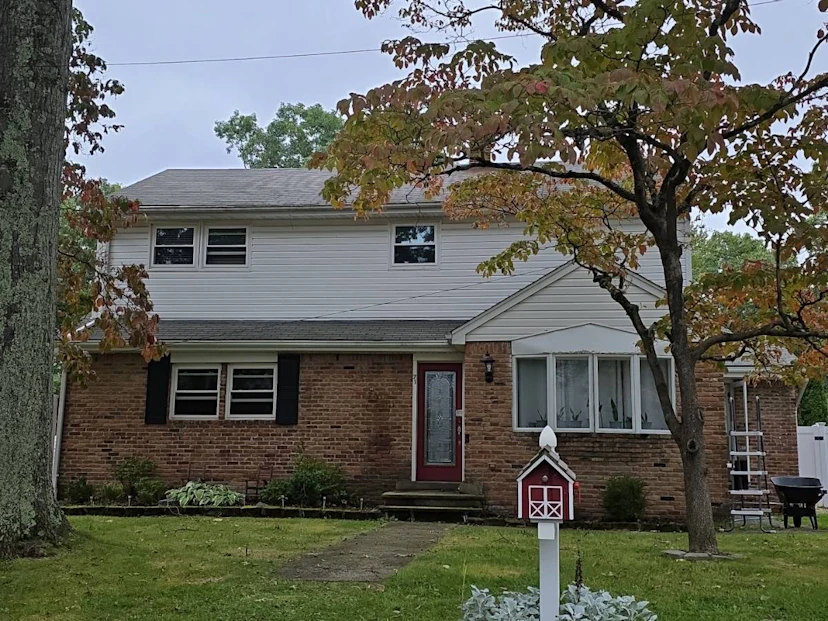 71 Vine Avenue