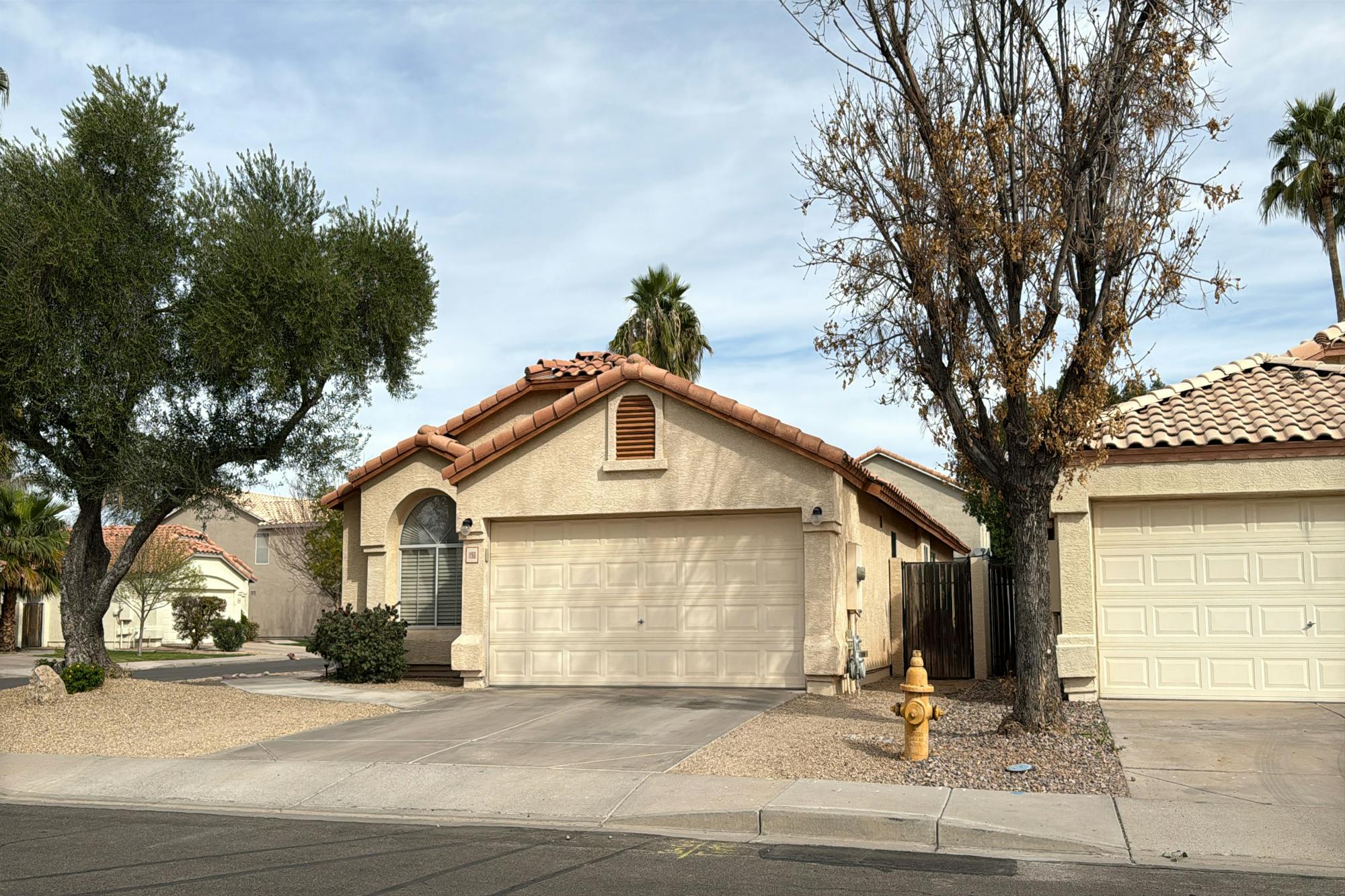 Lark Dr, Chandler, AZ 85286