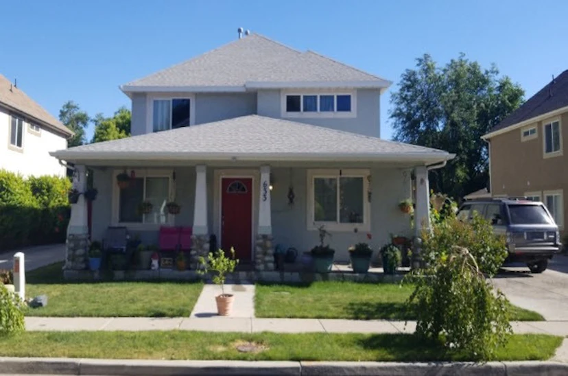633 W Hodges Lane