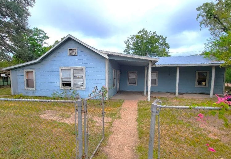 502 Center Street Alleyton, TX 78935, Colorado County