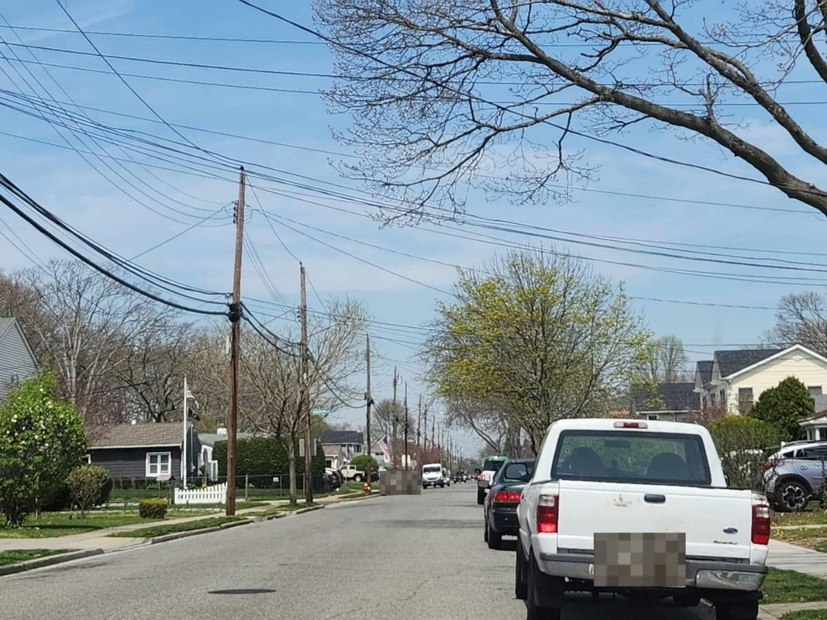 Park Ln, Massapequa, NY 11758 #1