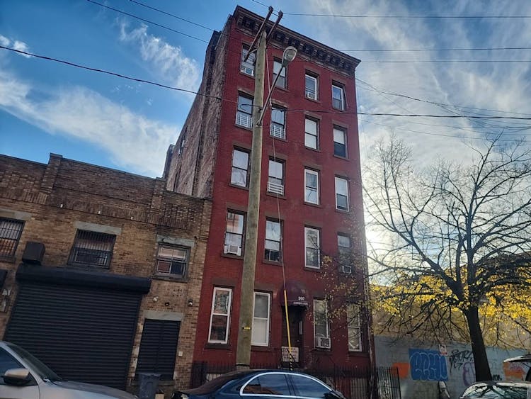 207 Fifteenth Street, Unit 32 Jersey City, NJ 07310, Hudson County