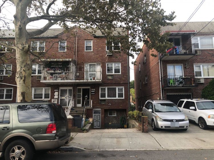 664 East 77th Street Brooklyn, NY 11236, Kings County