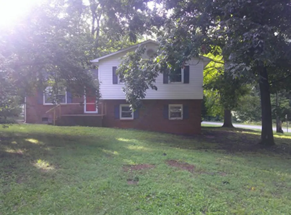 118 Wrenn Dr Lexington, NC 27292, Davidson County
