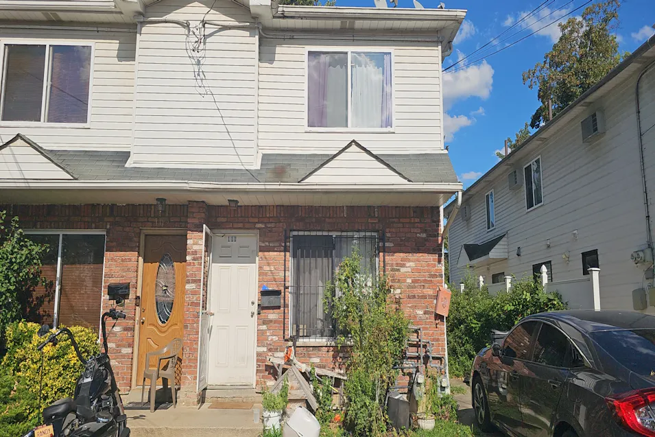 111 Elm Street Staten Island, NY 10312, Richmond County