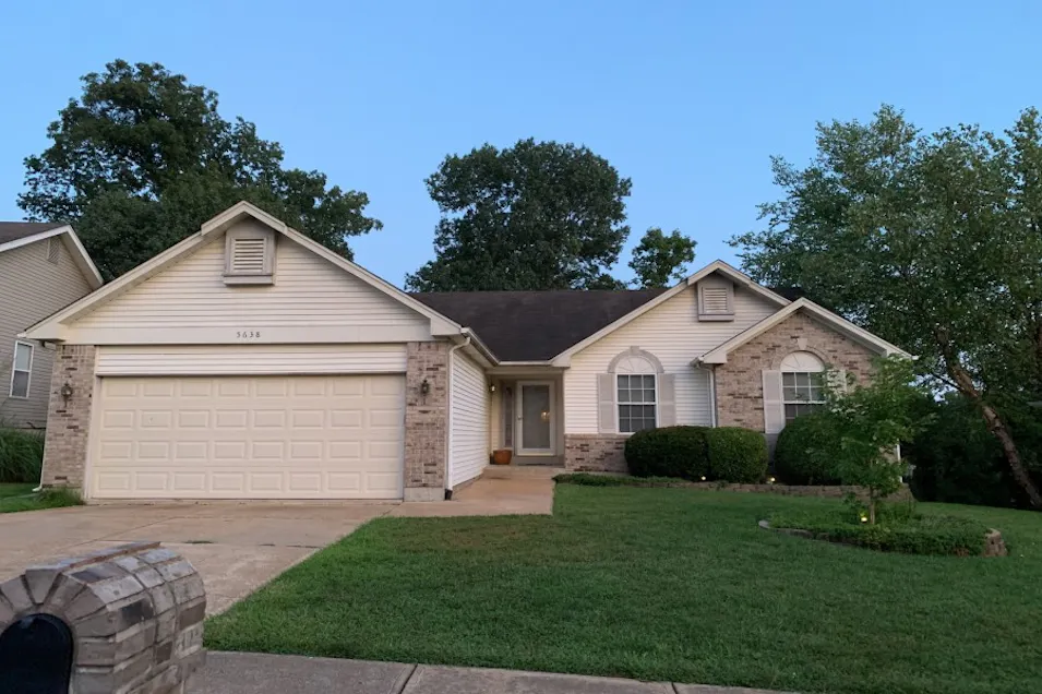 5638 Providence Place Dr Saint Louis, MO 63129, Saint Louis County
