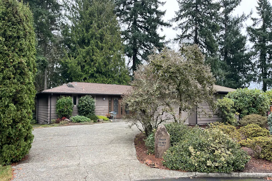 16518 NE 2nd Pl Bellevue, WA 98008, King County