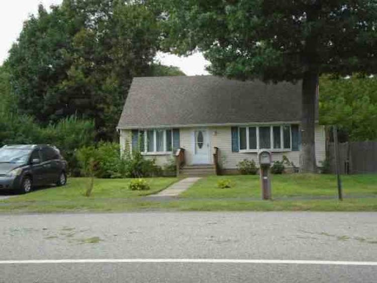 237 Clay Pitts Rd East Northport, NY 11731, Suffolk County