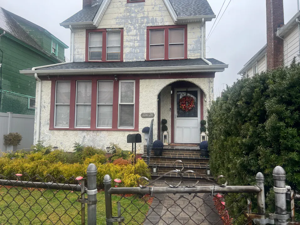 10424 209th Street Queens Village, NY 11429, Queens County