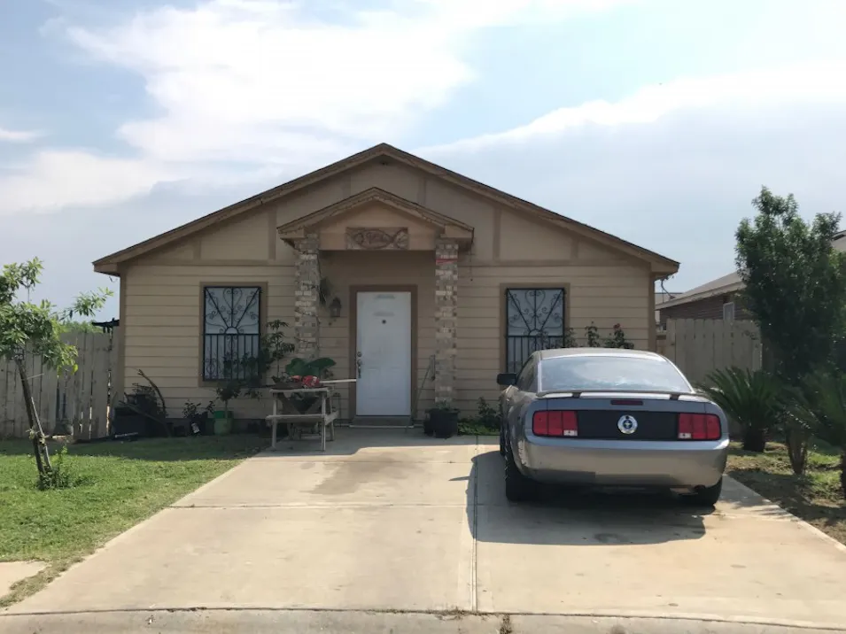 3901 Karen Court Laredo, TX 78046, Webb County