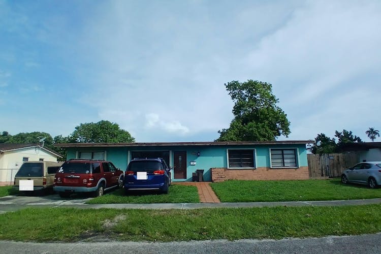 8811 SW 21 St Miami, FL 33165, Miami-Dade County