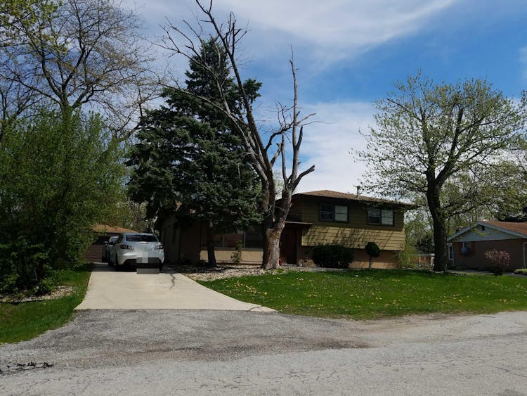 18941 Loretto Lane Country Club Hills, IL 60478, Cook County