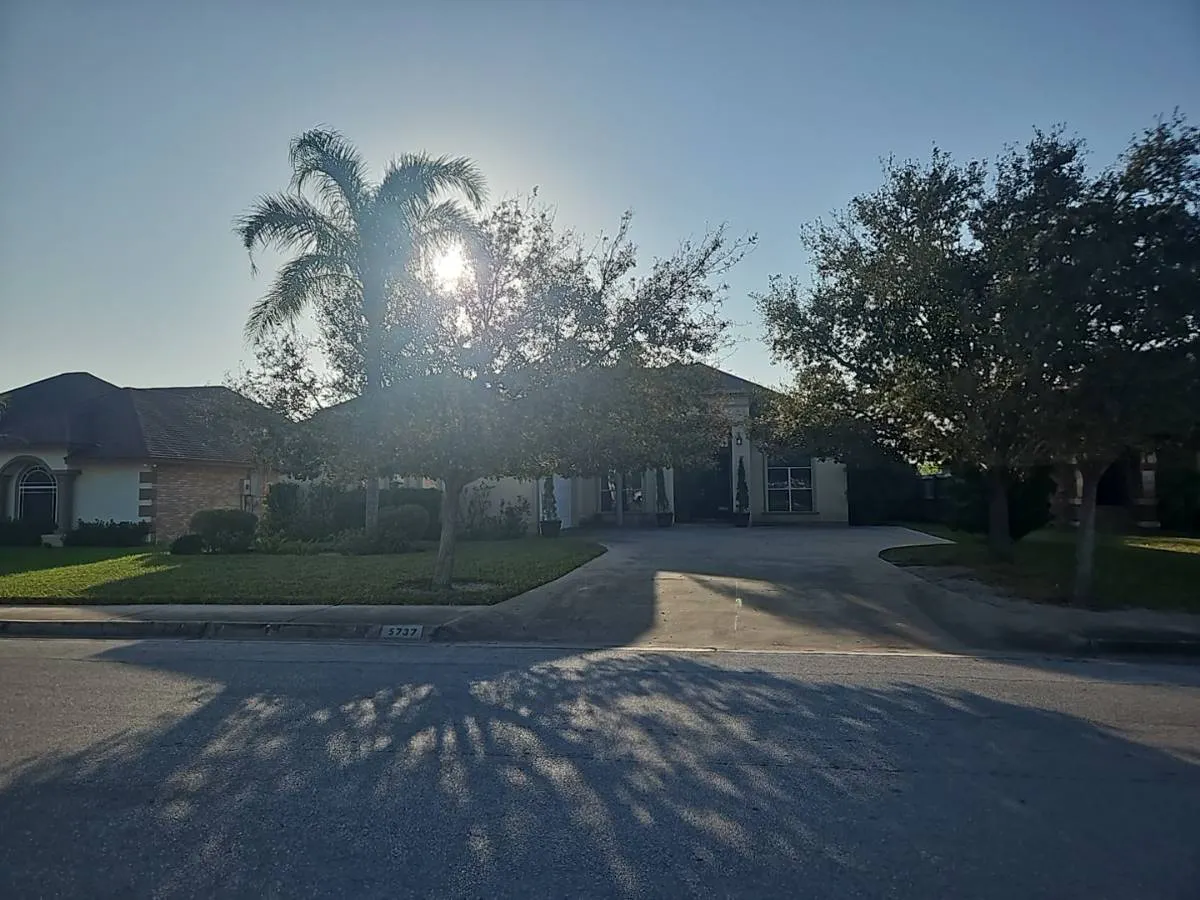 5737 Broken Spoke Lane, Brownsville, TX 78526, Cameron County