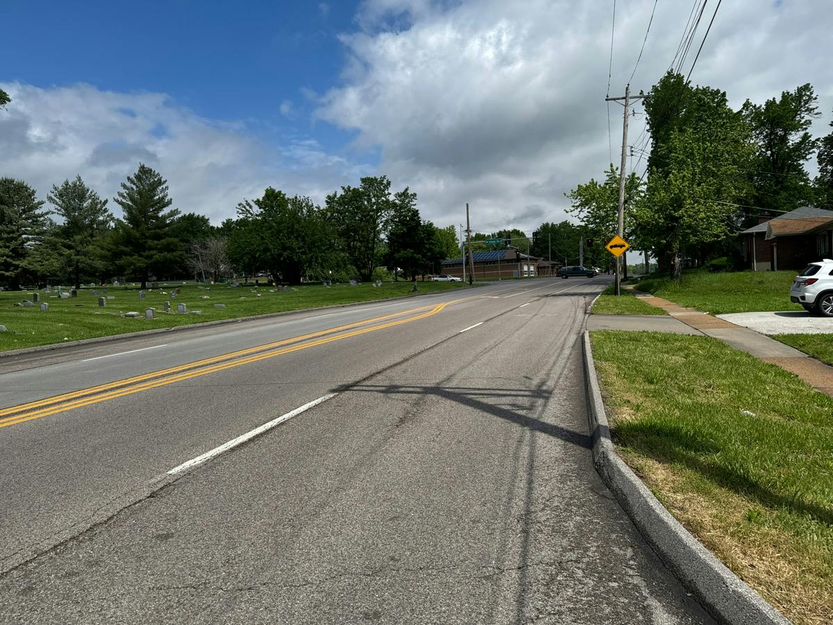 Bellefontaine Rd, Saint Louis, MO 63137