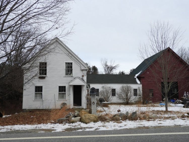 73 Danville Rd Kingston, NH 03848, Rockingham County