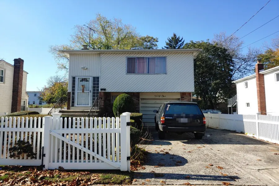 Delisle Ave, Roosevelt, NY 11575 #1