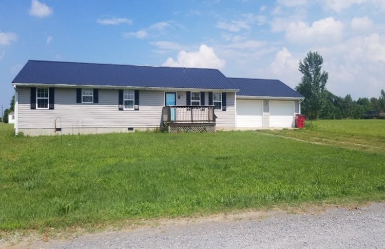 81 Sandy Ln Benton, MO 63736, Scott County