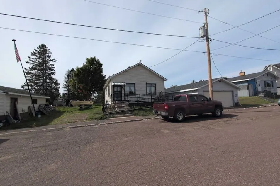 42 Senter St Ahmeek, MI 49901, Keweenaw County
