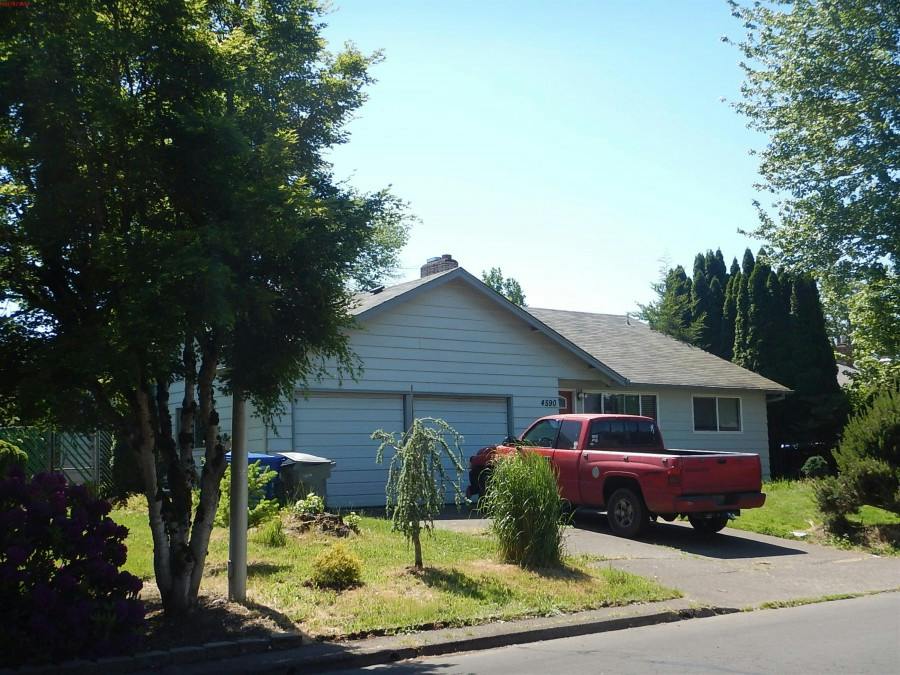 Boulder Dr, Salem, OR 97317