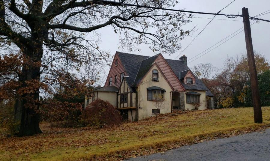 Robinson Ave, Glen Cove, NY 11542