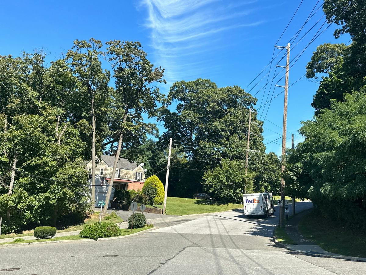 Robinson Ave, Glen Cove, NY 11542 #1