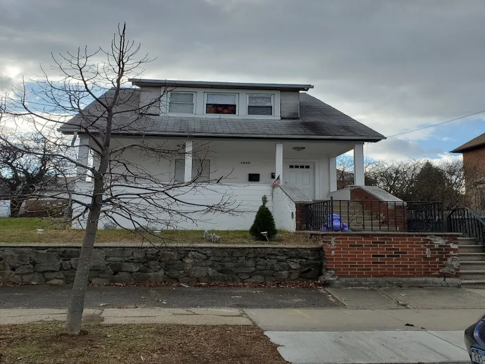 1035 Hollywood Avenue Bronx, NY 10465, Bronx County