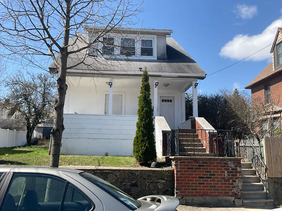 1035 Hollywood Avenue Bronx, NY 10465, Bronx County