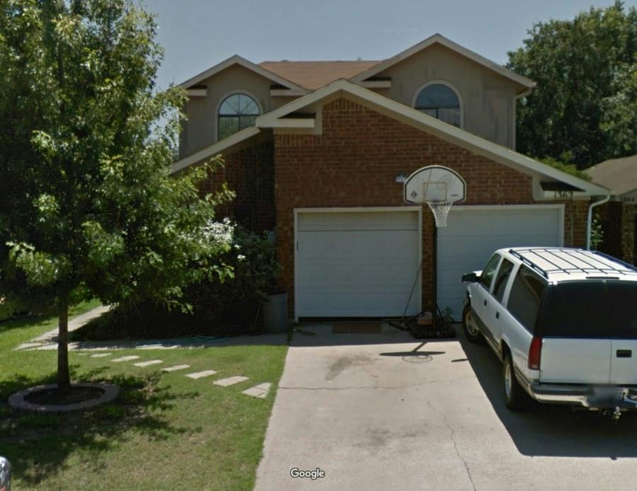 Chinaberry Dr, Lewisville, TX 75077