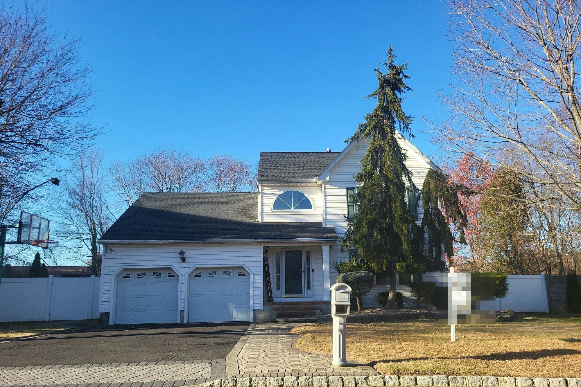 Jaime Ct, Old Bridge, NJ 08857