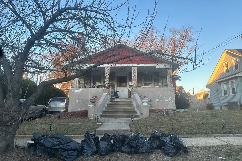 2122n 46th St Pennsauken Twp, NJ 08110, Camden County