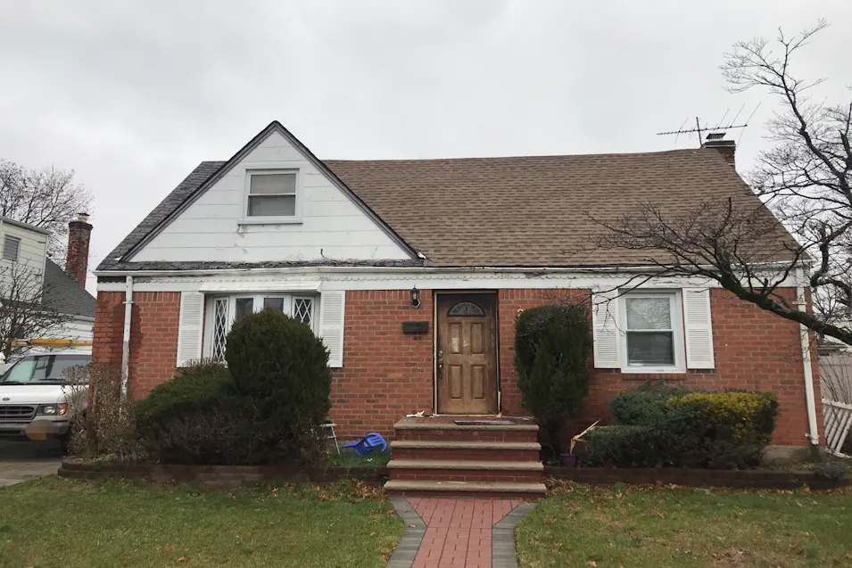 28 Monaco Ave Elmont, NY 11003, Nassau County