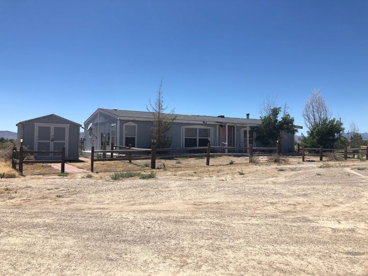 15 Ny Jo Ln, Yerington, NV, 89447, USA