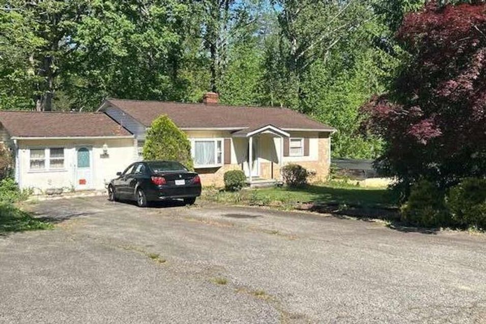 11820 Cornwell Drive Manassas, VA 20112, Prince William County