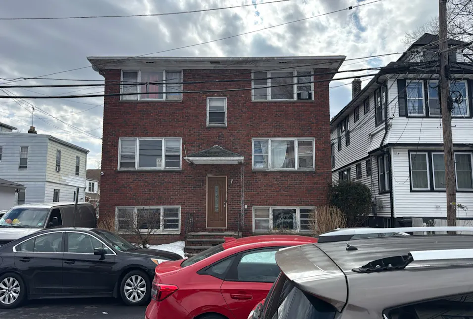 9 Bachman Pl Irvington, NJ 07111, Essex County