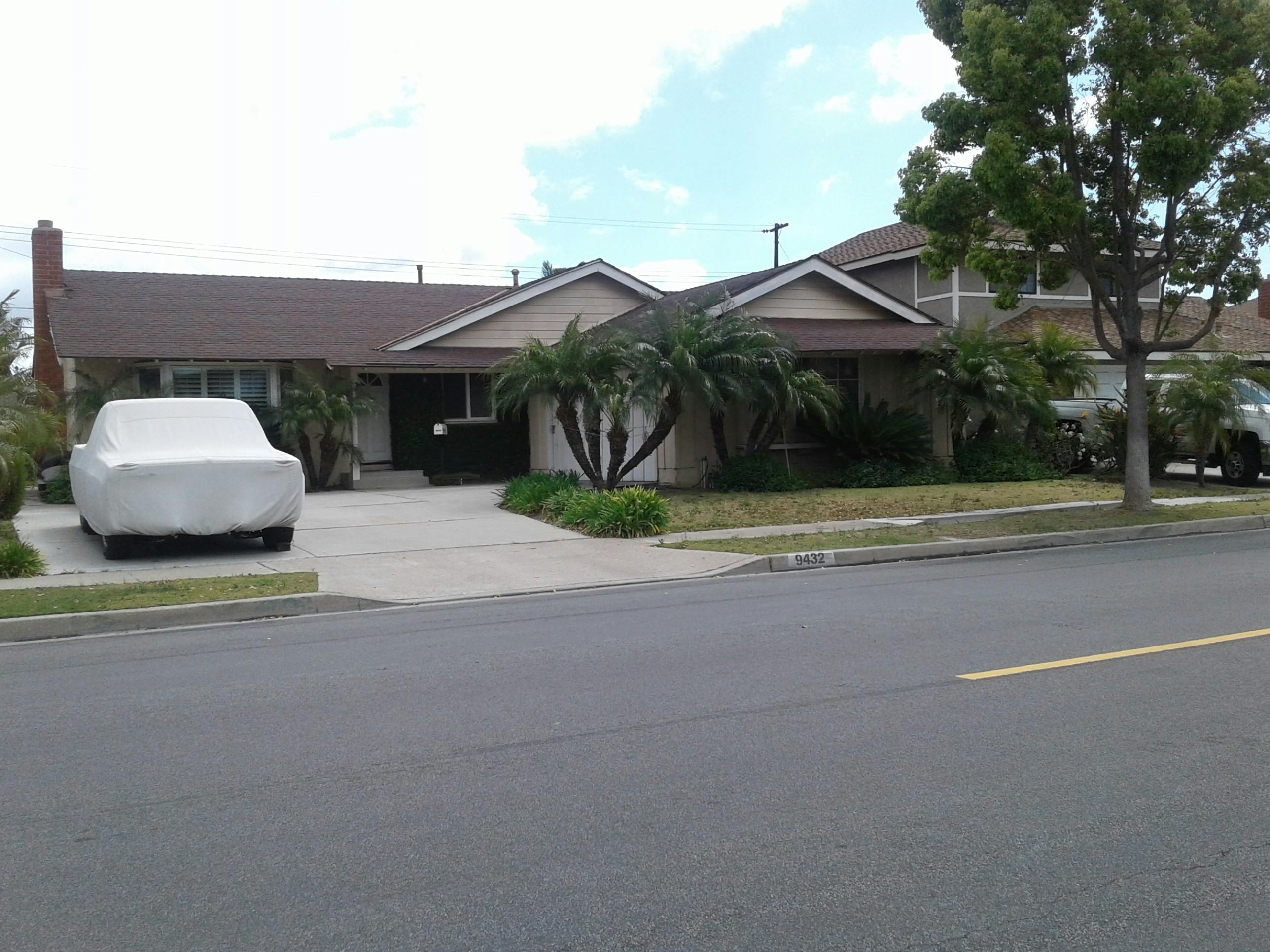 Julie Beth St, Cypress, CA 90630
