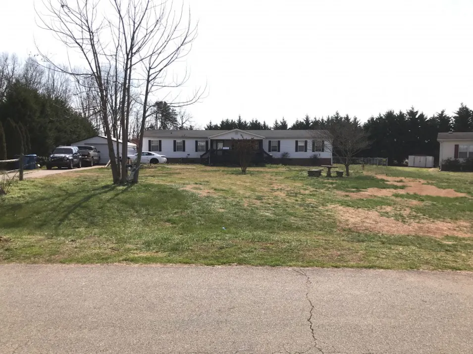 1893 Ellick Drive Newton, NC 28658, Catawba County