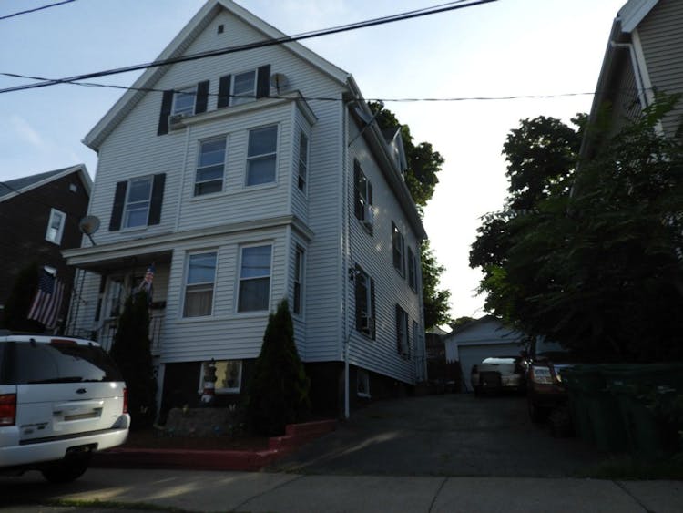 7 Echo Place Lynn, MA 01905, Essex County