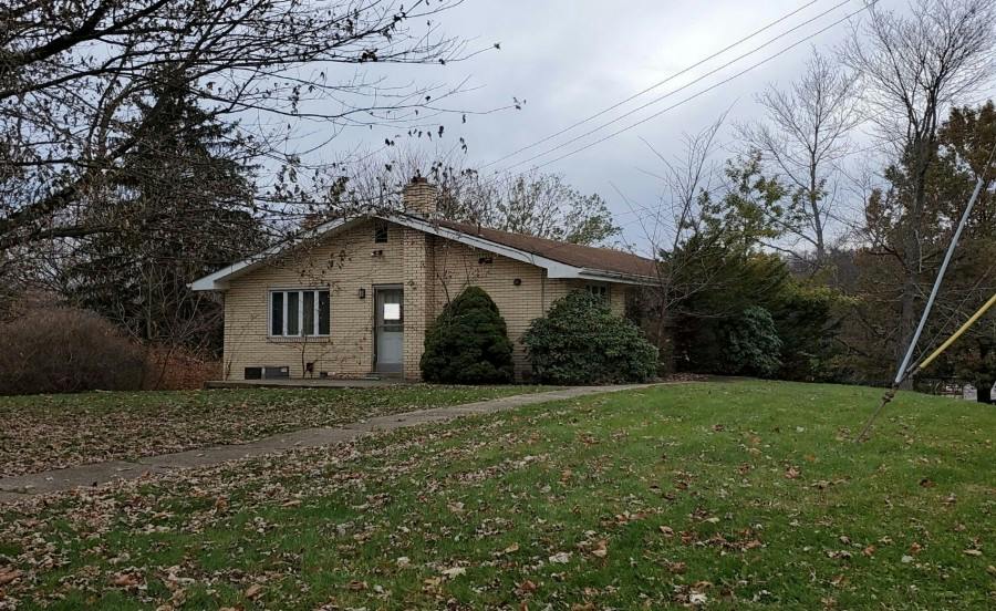 Greenleaf Dr, Monroeville, PA 15146