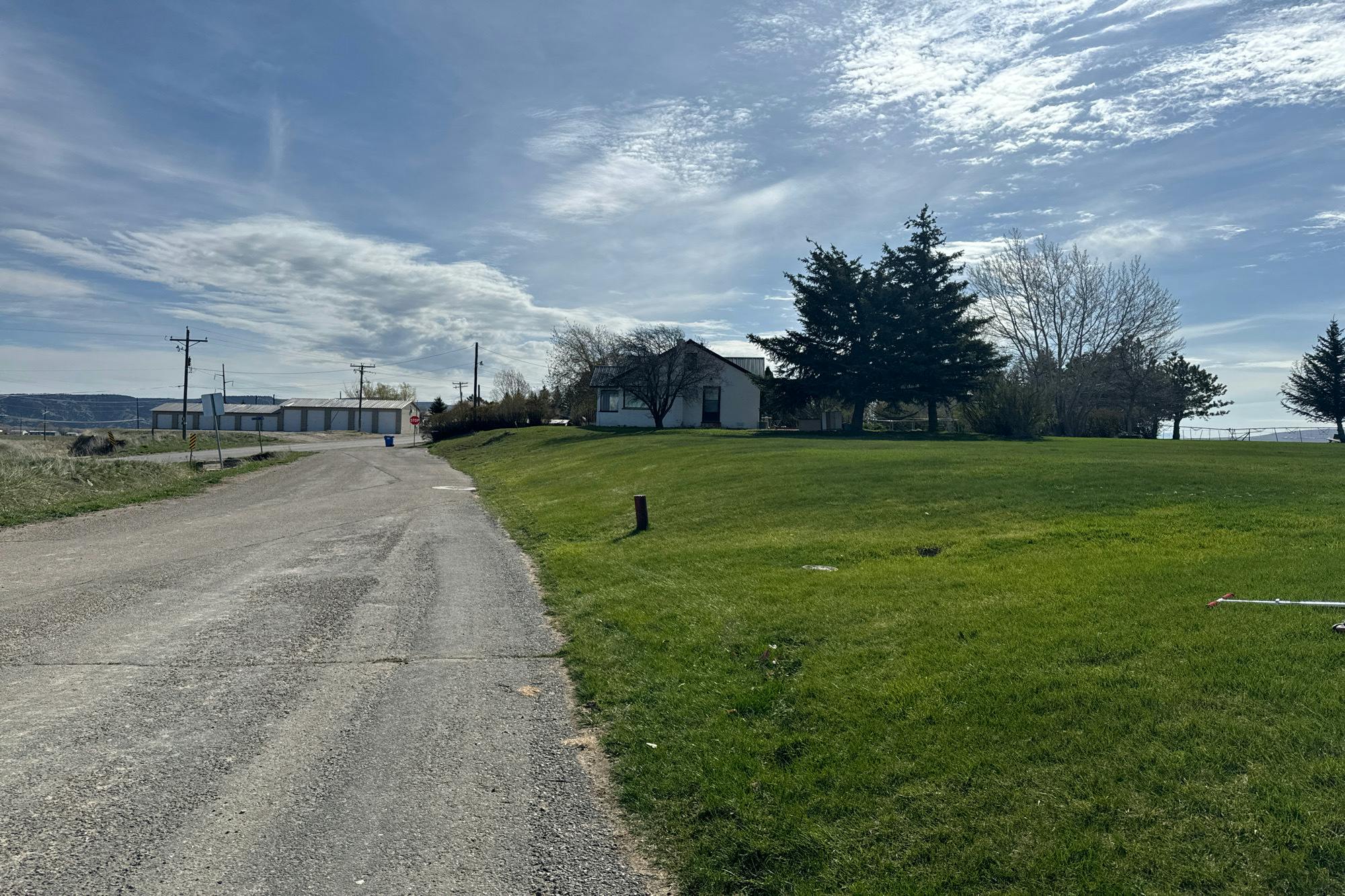 Hillside Dr, Ririe, ID 83443
