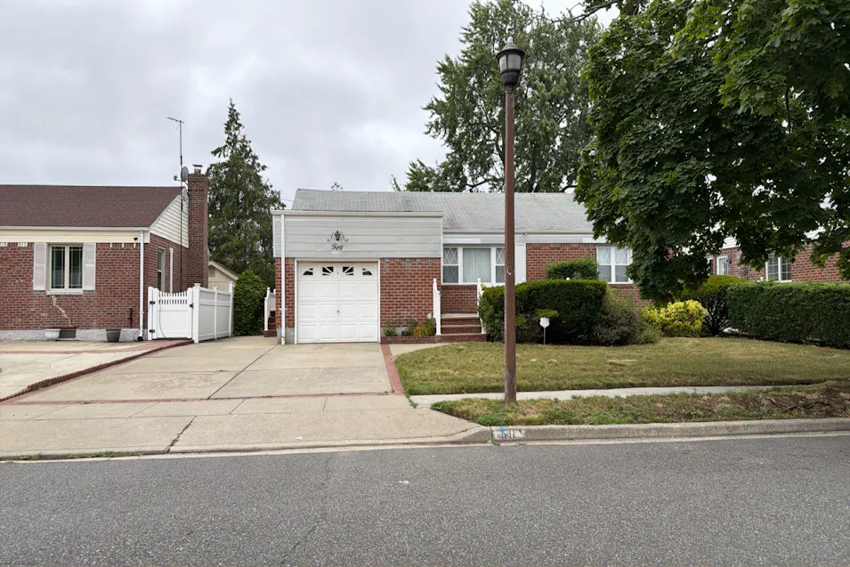 50 Buffalo Street Elmont, NY 11003, Nassau County