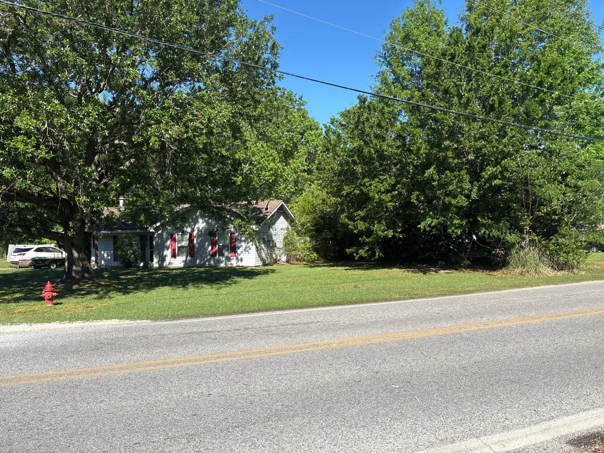 Hubert Pierce Rd, Semmes, AL 36575 #1