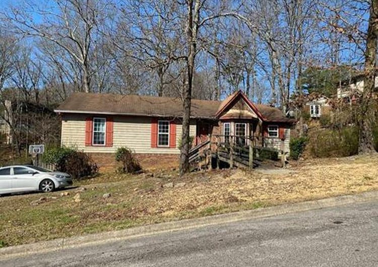 904 Village Mill Rd Birmingham, AL 35215, Jefferson County