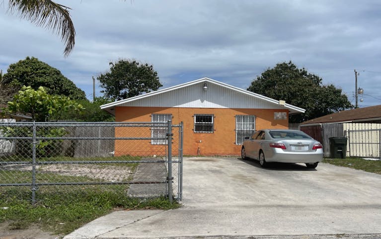 Palm Beach County, FL Online Property Auctions & Foreclosures for Sale -  Auction.com