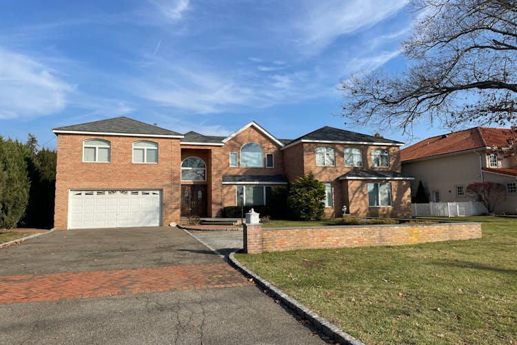 2739 Merrick Avenue Merrick, NY 11566, Nassau County