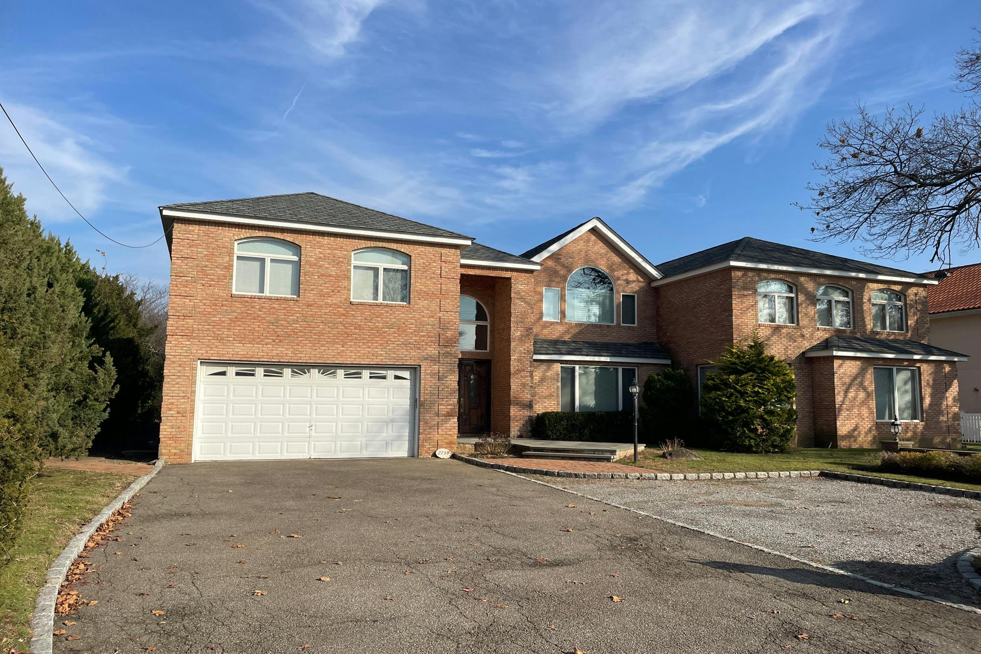 Merrick Ave, Merrick, NY 11566