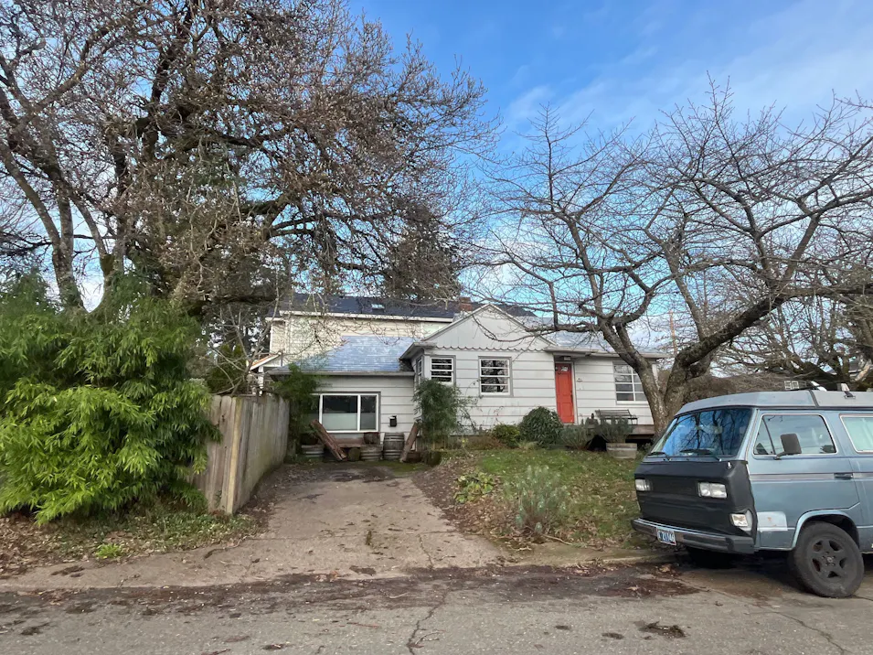 2611 SW Miles St Portland, OR 97219, Multnomah County